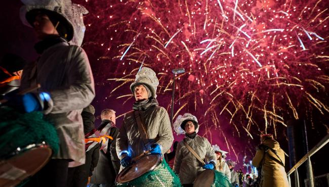 Frivillige var med til at gøre det store afslutningsshow på Europæisk Kulturhovedstadsår på havnen i Hvide Sande i december sidste år til en mindeværdig begivenhed